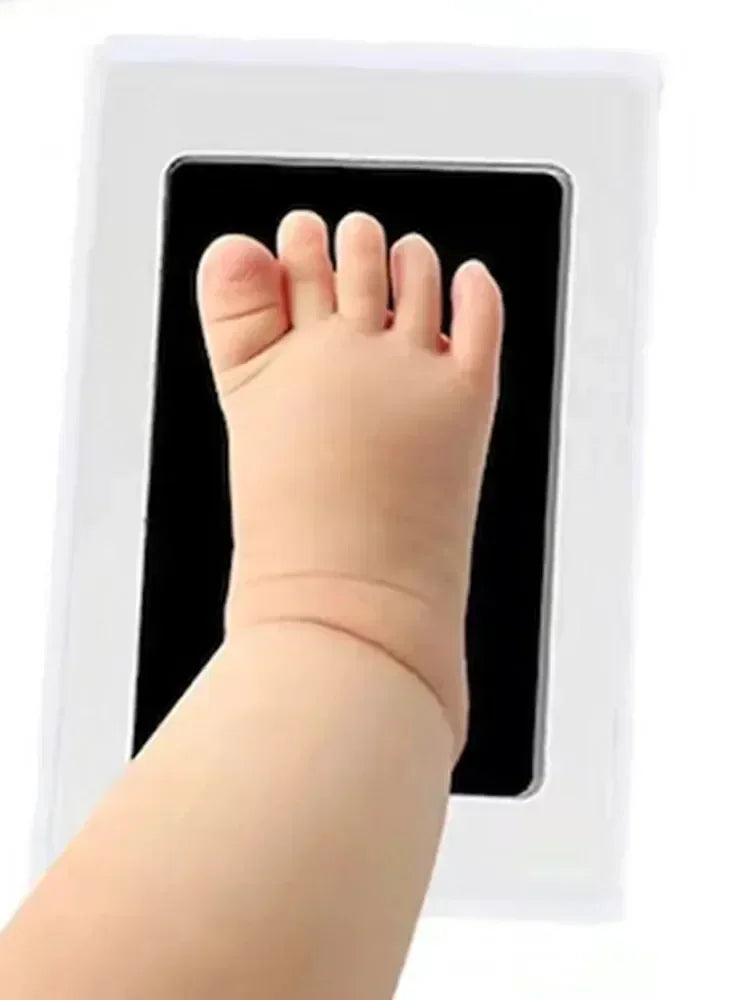 Baby Care Non-Toxic Baby Handprint Footprint Imprint Kit Baby Souvenirs Newborn Footprint Ink Pad for Newborn Baby Gifts
