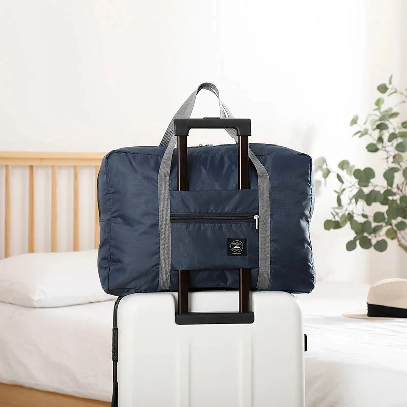 Portable and lightweight travel luggage bag, large capacity sports and fitness bag, foldable handheld boarding bag